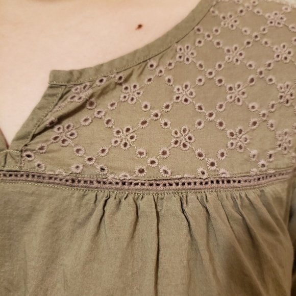 UNIQLO brown top - Picture 3 of 6